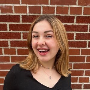 Meet your Posher, Isabel